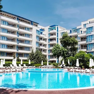 Apartman Excelsior Sunny, Napospart